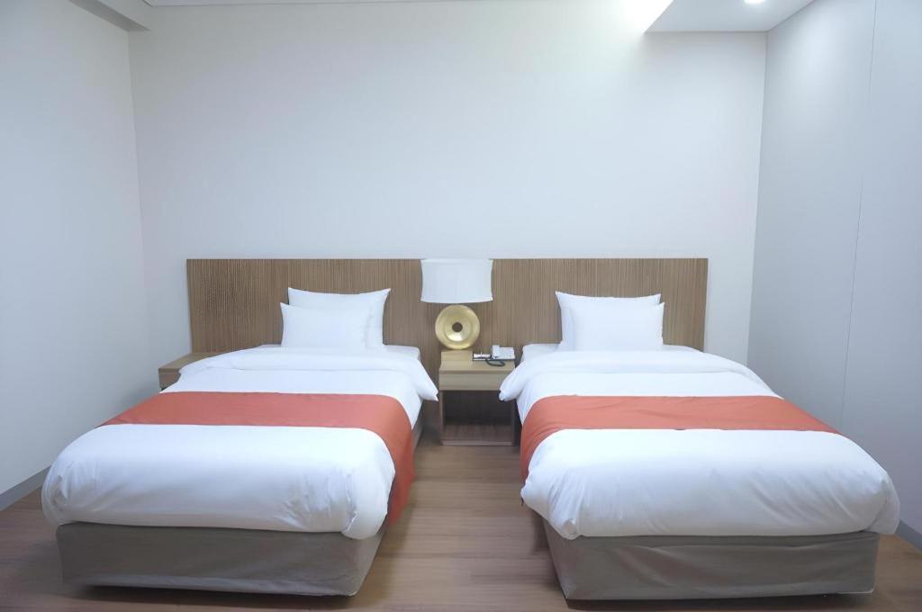 Korea Tourist Hotel Suwon Luaran gambar