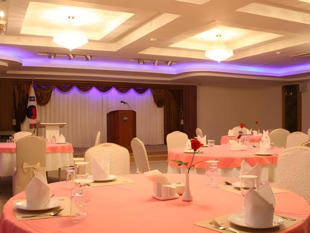 Korea Tourist Hotel Suwon Luaran gambar